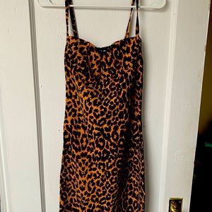 Leopard fitted dress